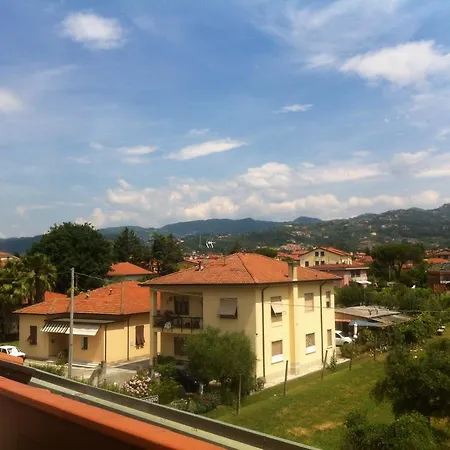 Silvia Apartment Sarzana