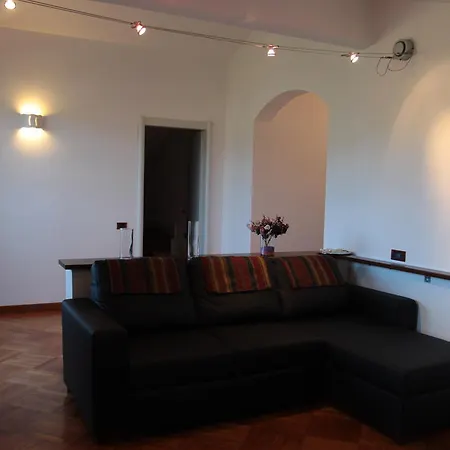 Apartment Silvia *